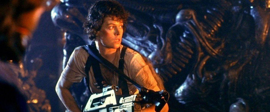 Image of Ellen Ripley in Aliens for 7 facts about the aliens franchise article